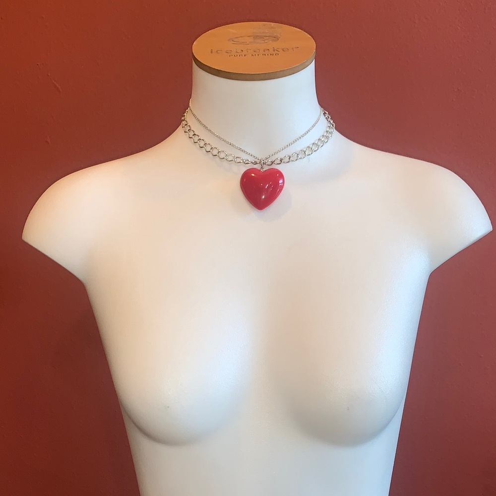 Red Heart Pendant Choker Necklace - Picture 2 of 7